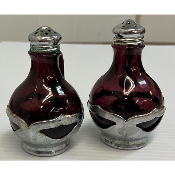 1930s Amethyst Cambridge Glass Insert Krome-Kraft Salt & Pepper Shakers AAA3278 - Picture 2 of 16